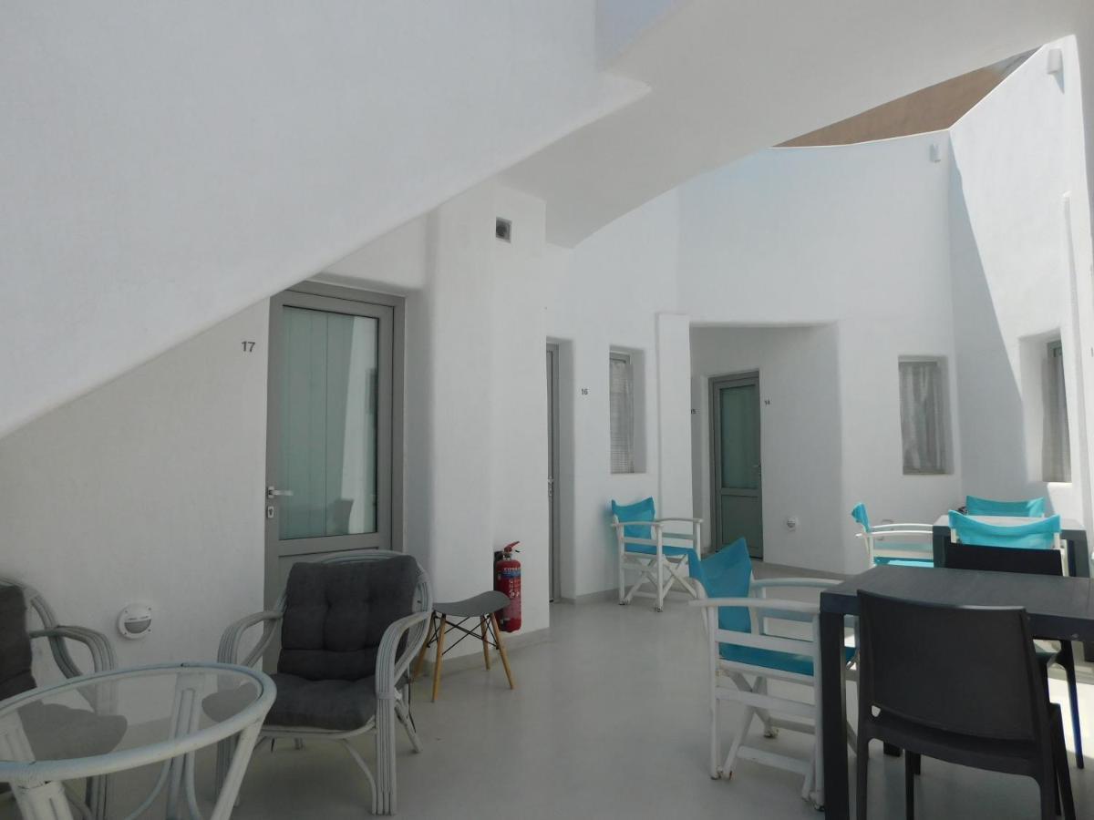 Livin Santorini - Center Rooms Santorini Island Exterior photo