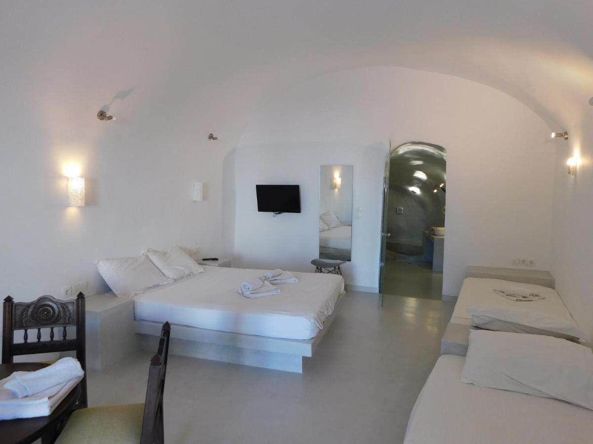 Livin Santorini - Center Rooms Santorini Island Exterior photo
